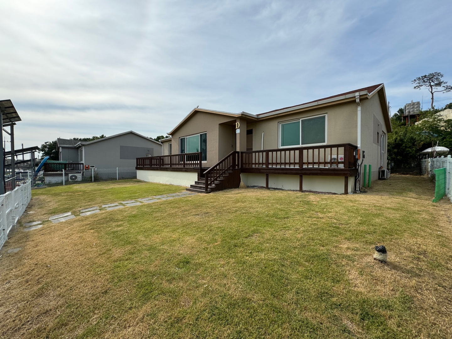 π‘ Rare One-Story Home Near Naeri Park | Big Yard & Great Location